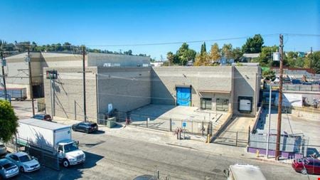 Industrial space for Sale at 1527 Knowles Ave in Los Angeles