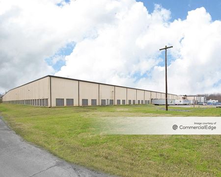 Photo of commercial space at 1 Hayward Industrial Drive in Clemmons