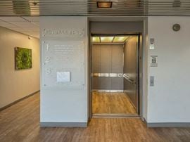 1125 N Porter Ave, Suite 104