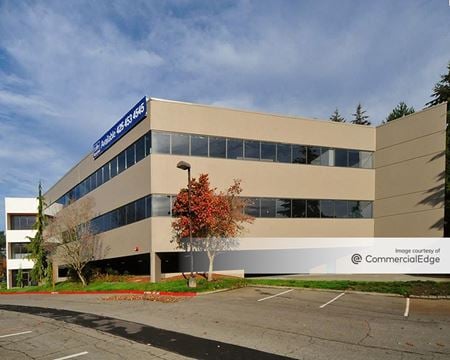 Photo of commercial space at 10700 Northup Way in Bellevue