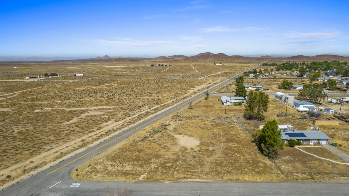 ±0.93 Acres of Level Land in North Edwards