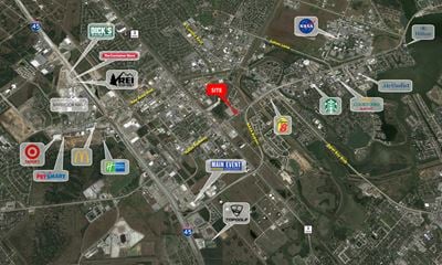 Retail & Professional Office For Lease on Nasa Pkwy - Webster