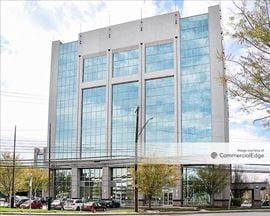 Gateway Tower at Rockville Town Center