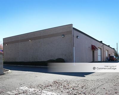 Rockhill Industrial Center - 16-22 Rockhill Road
