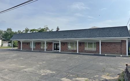 Industrial space for Rent at 5665 Auburn Rd in Shelby Twp