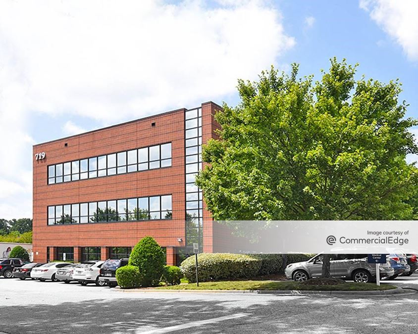 Green Valley Medical Center 719 Green Valley Road, Greensboro, NC