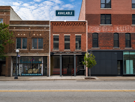 Retail space for Rent at 7 E University Ave in Champaign
