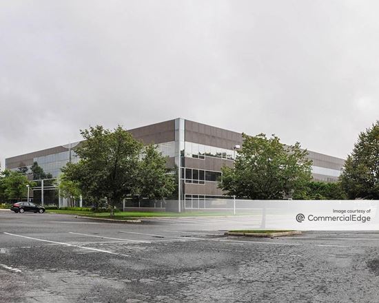 Melville Square Corporate Center