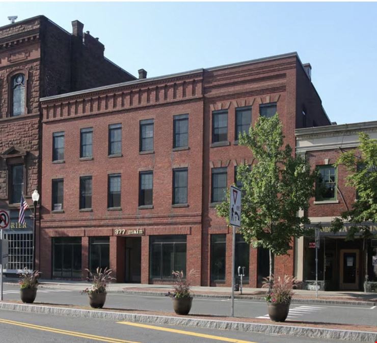377 Main St