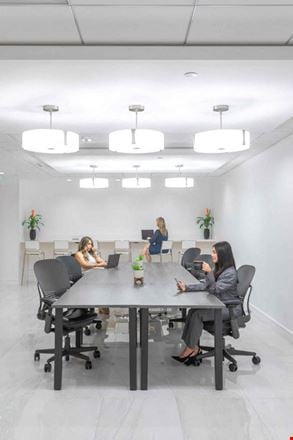 Quest Workspaces - One Biscayne Tower