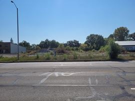5555 W Ridge Rd (Lot 2)