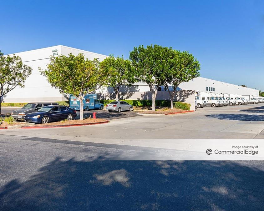 68006850 Artesia Blvd 6800 Artesia Blvd Industrial Building