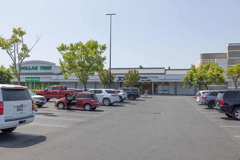 425 Rohnert Park Expressway