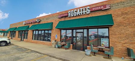 PRAIRIEFIELD CENTER | Value-Add Retail Center Opportunity | Chicago MSA - Sycamore