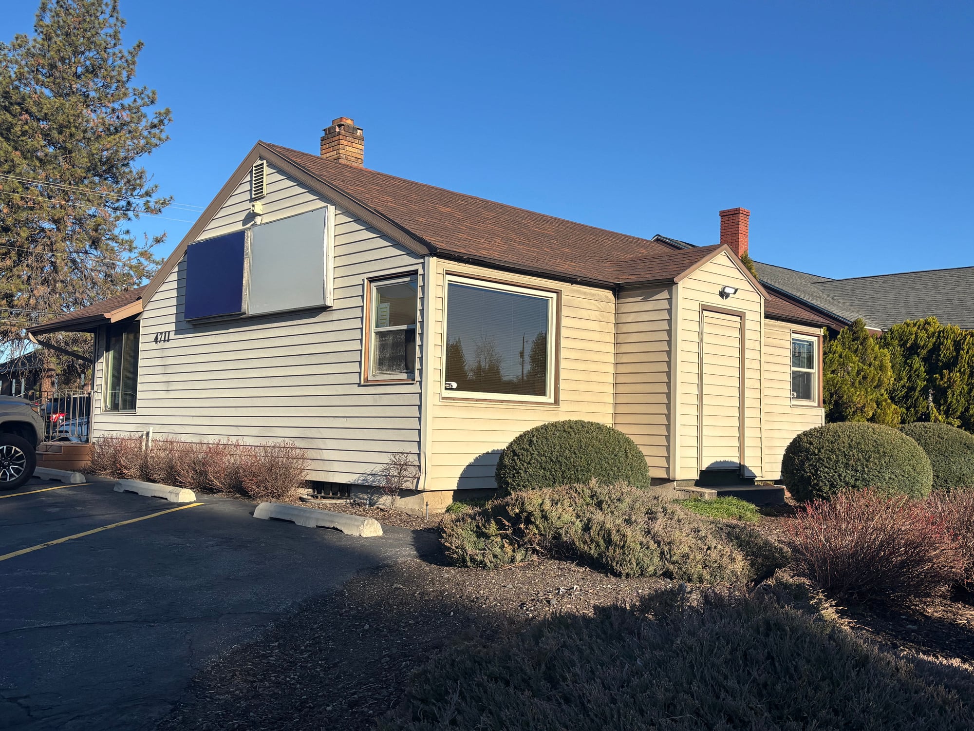 4711 N Maple St, Spokane, WA 99205