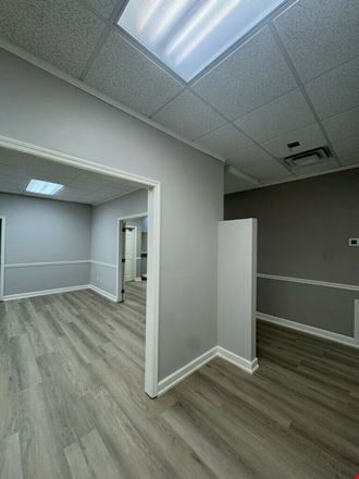 1350 Malabar Rd SE Ste 2