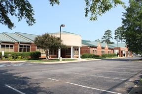 15,917 SF Building with Drive Thru