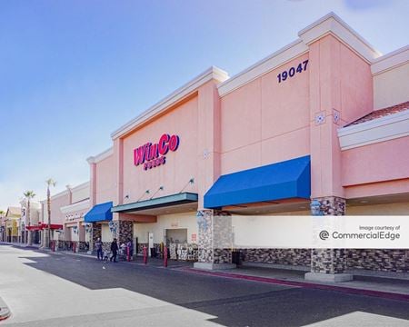 Retail space for Rent at 19047 Bear Valley Road in Apple Valley