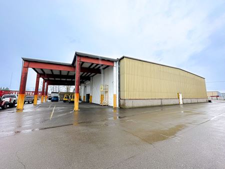Photo of commercial space at 1400 Salem Industrial Drive in Salem