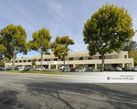 350 Oakmead Pkwy