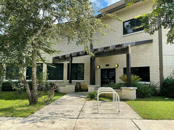 6901 SW 24th Ave - Infinite Energy