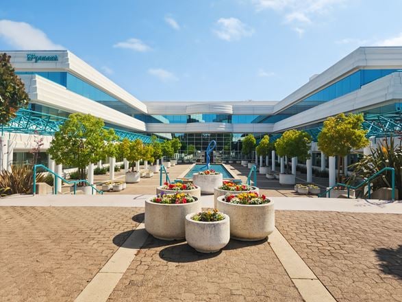 Regus - Menlo Park - Commonwealth Dr