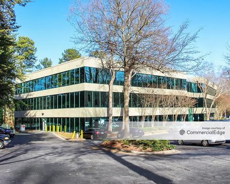 Office space for Rent at 5950 Live Oak Pkwy in Norcross