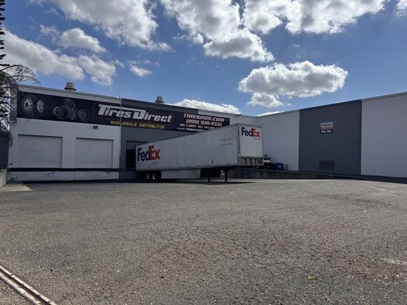 Warehouse/Distribution Facility w/ Yard