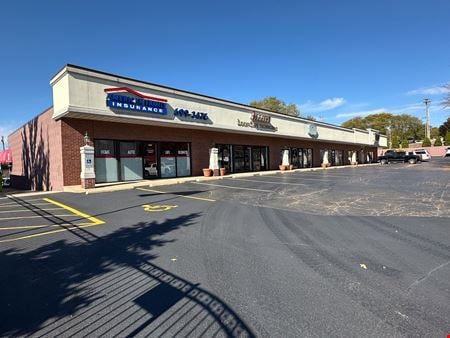 Office space for Rent at 4917-4919 N Sheridan Rd in Peoria