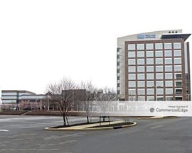 MetroTop Plaza II