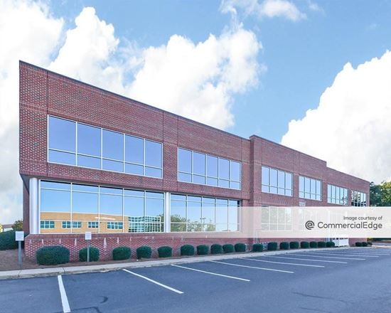 Lake Norman Medical Plaza - 146 Medical Park Road