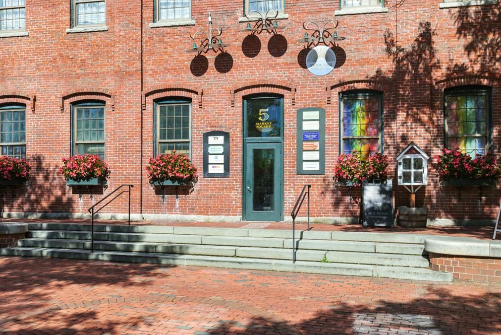 Sun-drenched Office Space for Lease in Amesbury, MA