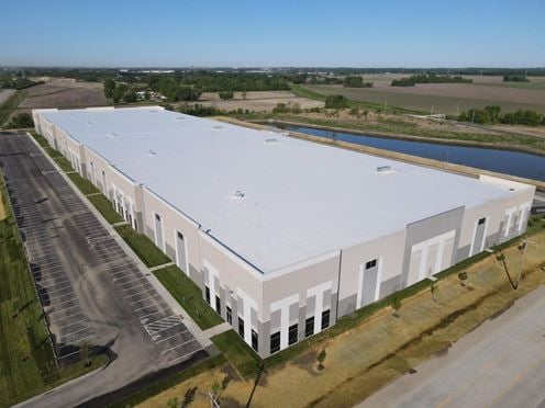 Hazelwood Tradeport Building 1