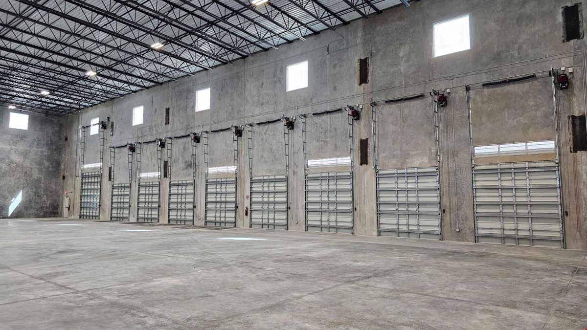 Class A+ Build-to-Suit Warehouse in Doral’s Premier Business Park