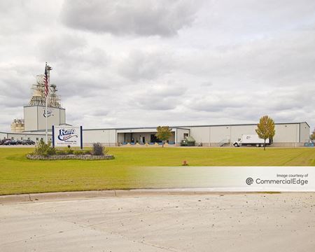 Commercial space for Rent at 446 Industrial Drive in Freeport