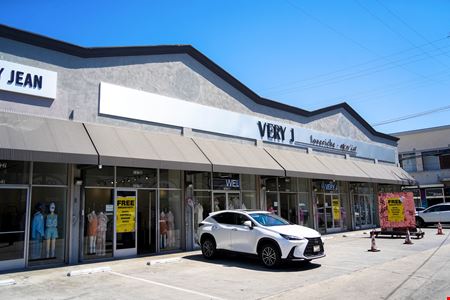 Photo of commercial space at 727 E Pico Blvd in Los Angeles