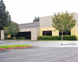 1345 Redwood Way