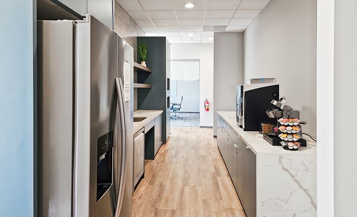 Regus - Sugarland - University Blvd