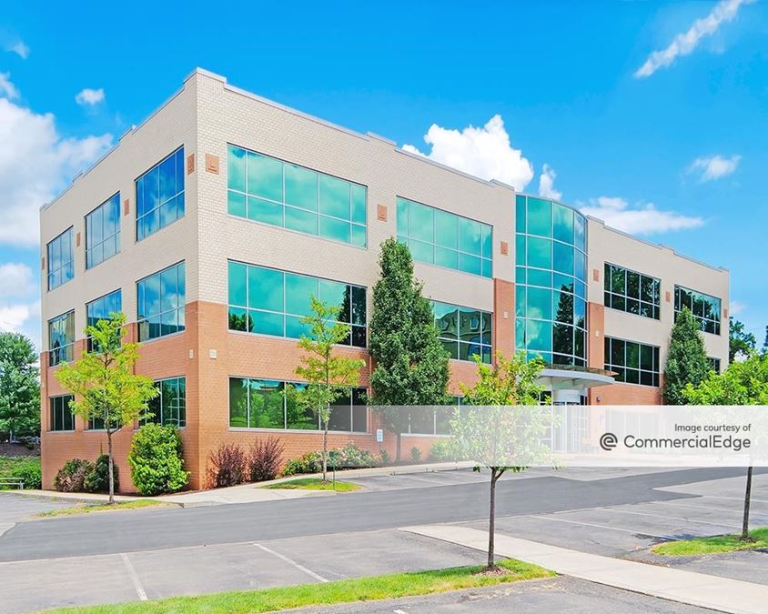 125 Emeryville Drive, Cranberry Township - Office Space For Lease