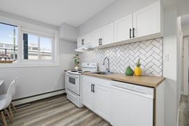 Centro | 9 Unit Apartment Building