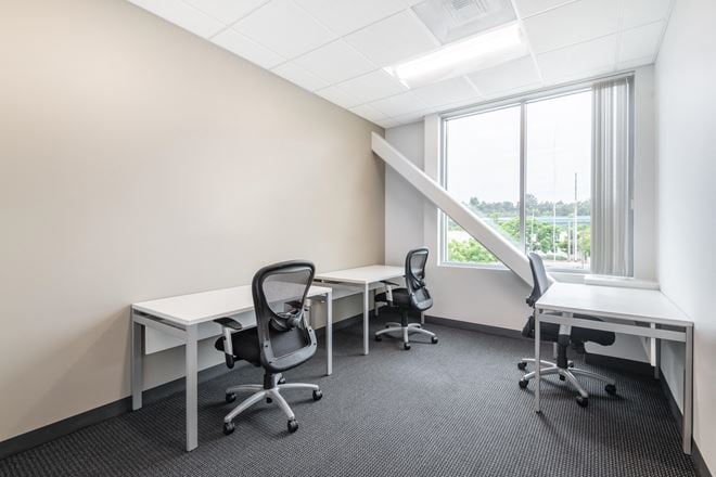 CA, Solana Beach - Solana Beach Corporate