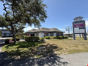 Retail/Office Opportunity along Tamiami Trail