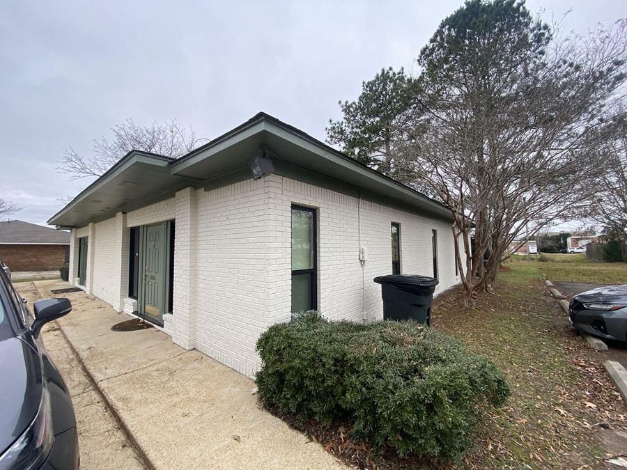 Low Rise Office - Brandon, MS For Sale