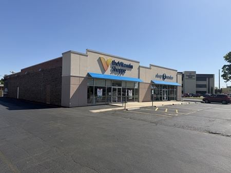 Retail space for Rent at 1315 East Battlefield Road in Springfield