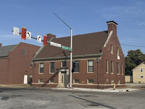 1202 W. 3rd St