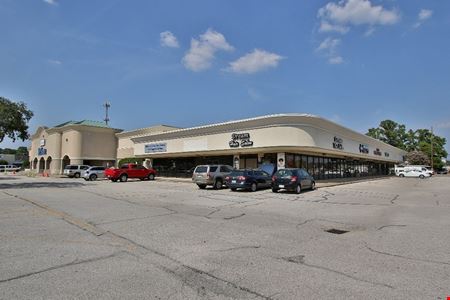 Retail space for Rent at 13350 Jones Road in Cypress