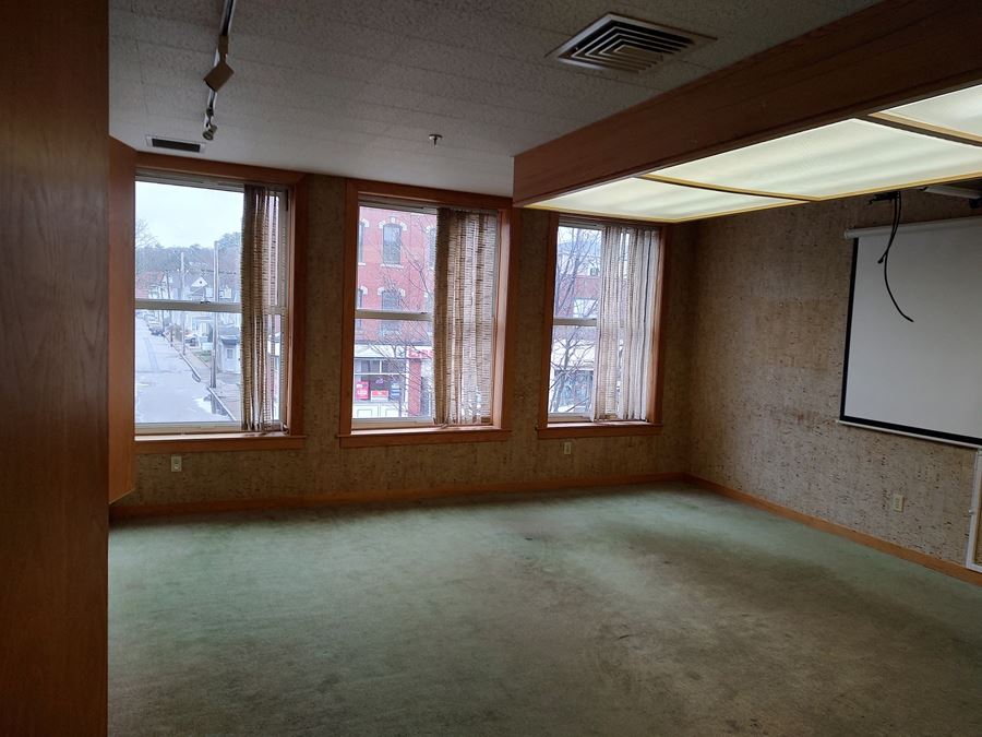 326-328 Main Street, Southbridge