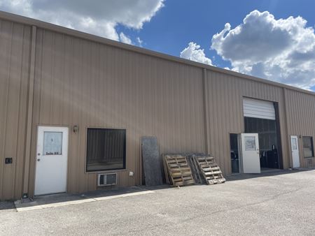 Photo of commercial space at 103 Gattuso Road in New Braunfels