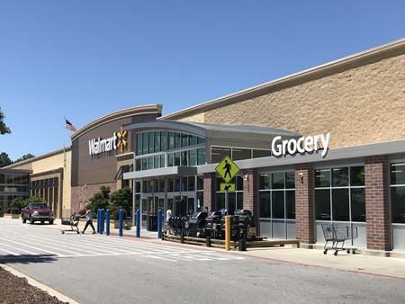 Retail space for Rent at 2800 Gillespie St in Fayetteville