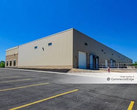 Photo of commercial space at 7910 Lehigh Crossing in Victor